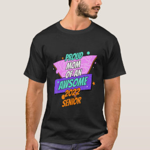 Stolze Mama einer etwa 2022 ersehnten Mutter T-Shirt
