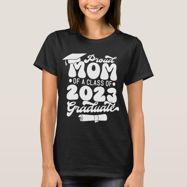 Stolze MAMA einer Klasse von 2023 Graduate Retro S T-Shirt (Vorderseite)