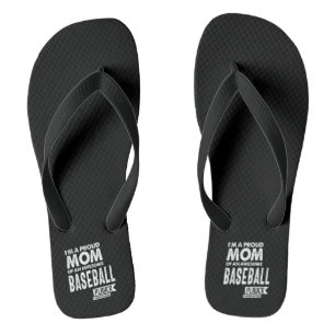 Stolze Mama eines Phantastischen Baseballspielers Flip Flops