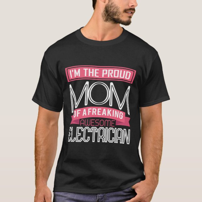 Stolze Mama Freaking Phantastischen Electrical Müt T-Shirt (Vorderseite)