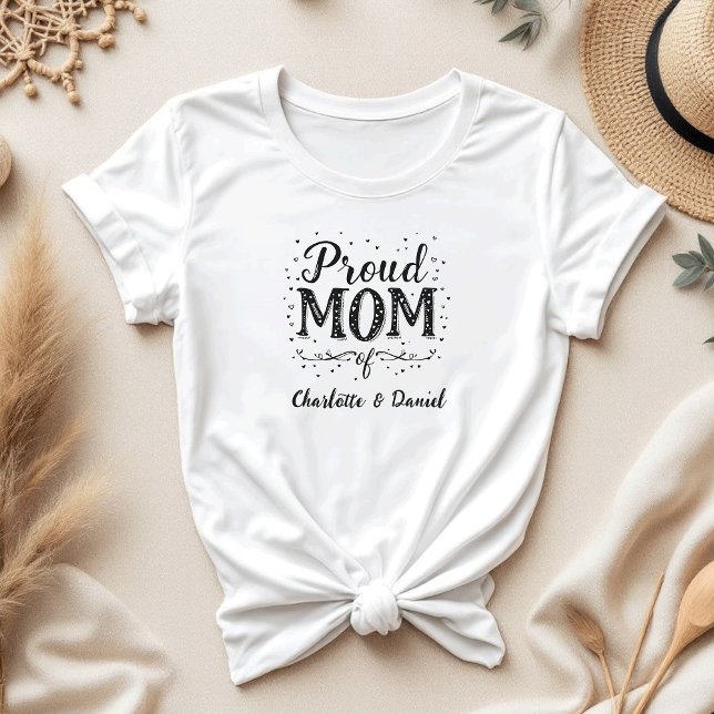 Stolze Mama | Personalisiertes Geschenk für Mama T-Shirt (Von Creator hochgeladen)