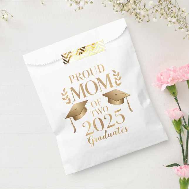 Stolze Mama von zwei 2025 Graduate Twins Geschenktütchen (Versiegelt)