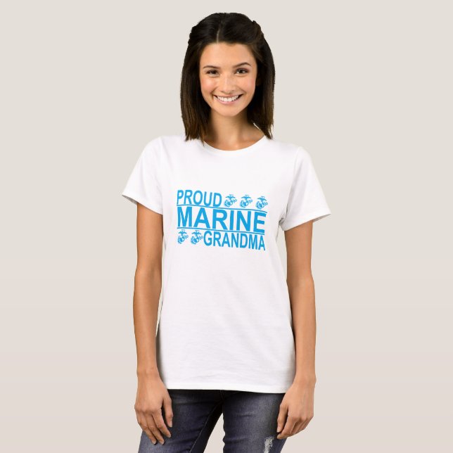 STOLZE MARINEgroßmutter. .png T-Shirt (Vorne ganz)