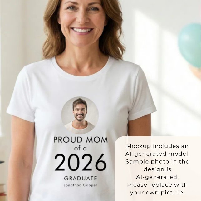Stolze Mutter des Absolventen von 2026 T-Shirt (Von Creator hochgeladen)