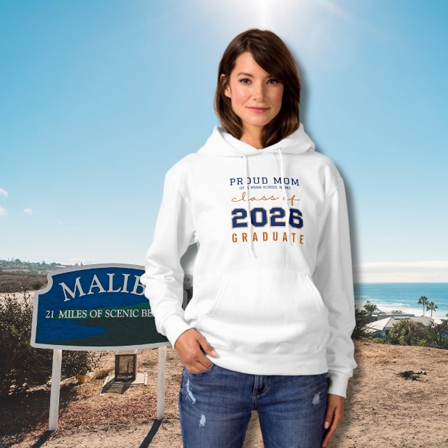 Stolze Mutter eines Absolventen der Klasse 2026 Hoodie (Von Creator hochgeladen)