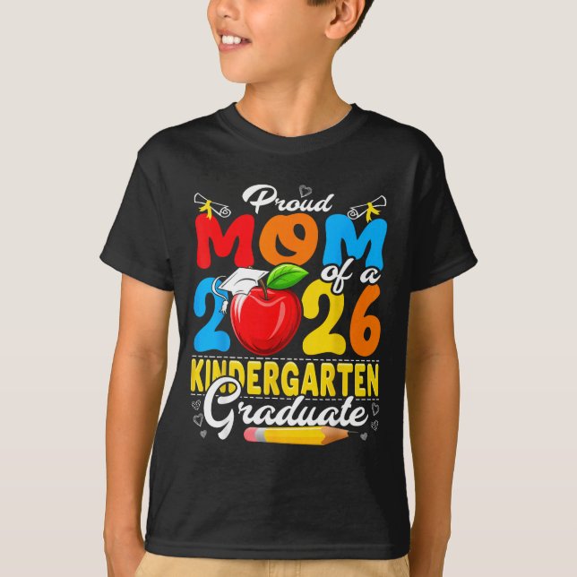 Stolze Mutter eines Kindergartenabsolventen 2026  T-Shirt (Vorderseite)