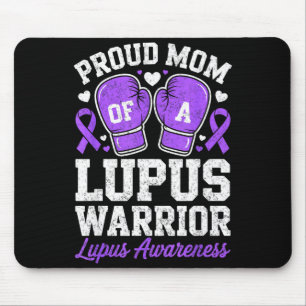 Stolze Mutter eines Lupus-Kriegers Kämpferbewussts Mousepad