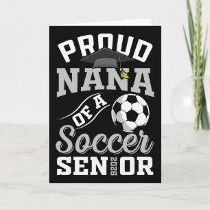 Stolze Nana eines Fußball-Absolventen der Klasse 2 Karte