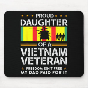 Stolze Tochter eines Vietnam-Veteranen Freiheit is Mousepad