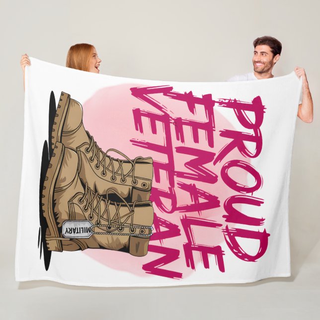 Stolze weibliche Veteranin  Fleecedecke (Beispiel)