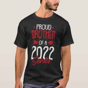 Stolzer Bruder einer Uni hochrangiger Abschluss 20 T-Shirt