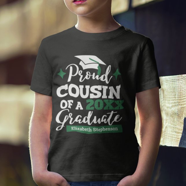 Stolzer Cousin der 2023-Graduiertenfamilie passend T-Shirt (Von Creator hochgeladen)