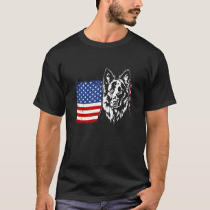 Stolzer Deutscher Schäferhund Amerikanische US-Fla T-Shirt