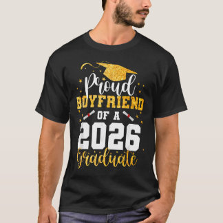 Stolzer Freund eines Absolventen der Klasse 2026 T-Shirt