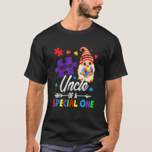 Stolzer Onkel eines besonderen Puzzle-Gnoms mit Au T-Shirt