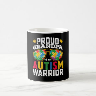 Stolzer Opa einer Familie mit einem Autismus-Krieg Kaffeetasse