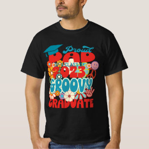 Stolzer VATER einer Klasse von 2023 Graduate Retro T-Shirt