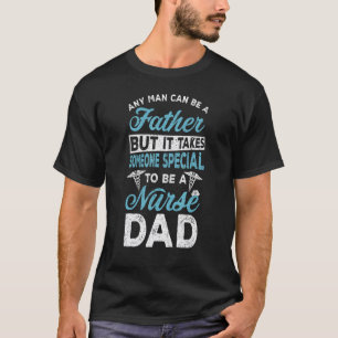 Stolzer Vater einer Krankenpfleger-Tochter Vater T-Shirt