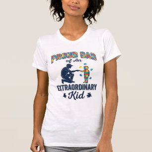 Stolzer Vater eines außergewöhnlichen Kindes Autis T-Shirt