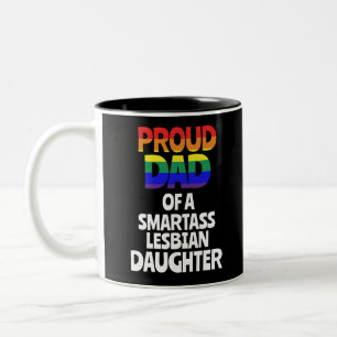 Stolzer Vater eines lesbischen Tochter-Geschenks Zweifarbige Tasse
