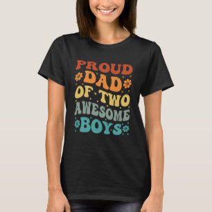 Stolzer Vater von zwei Phantastischen Jungen Vater T-Shirt