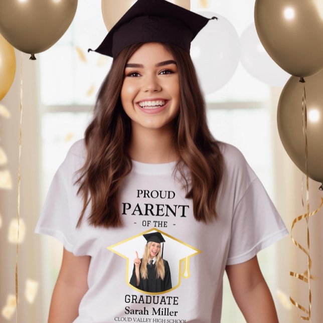 Stolzes Mutterunternehmen des Graduates & kundensp T-Shirt (Von Creator hochgeladen)