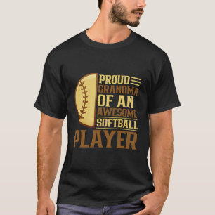 Stolzes Oma eines Phantastischen Softballspielers  T-Shirt
