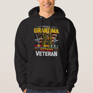 Stolzes Oma eines vietnamesischen Veteranen des Vi Hoodie