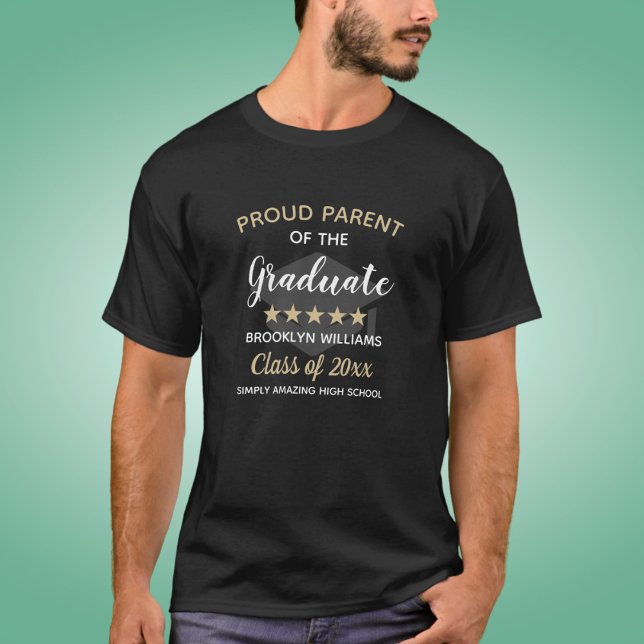 Stolzes Parent des Graduate Text Class Year Name T-Shirt (Von Creator hochgeladen)