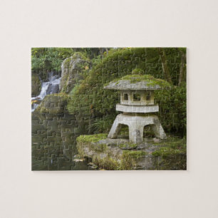 Stone lantern and Heavenly Falls Puzzle