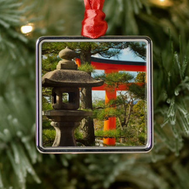 Stone Lantern and Torii Gate Ornament Aus Metall (Baum)