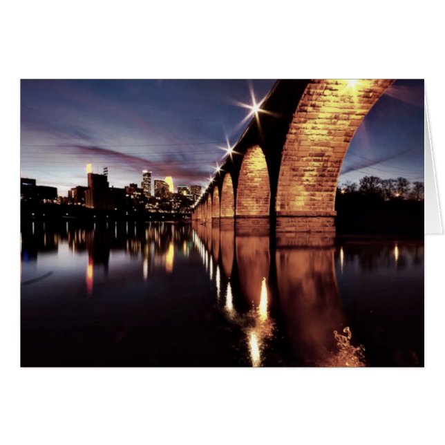 Stonearch Skyline (Vorderseite (Horizontal))