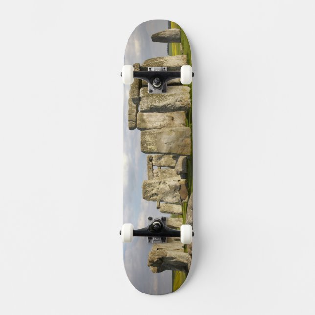 Stonehenge (ca. 2500 v. Chr.), UNESCO World 2 Skateboard (Vorderseite)