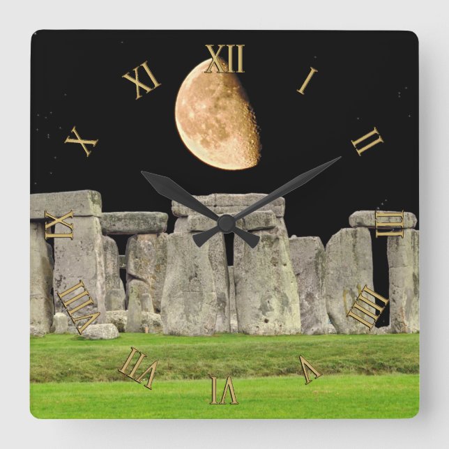 Stonehenge Stehend Stones bei Moonrise Quadratische Wanduhr (Vorderseite)