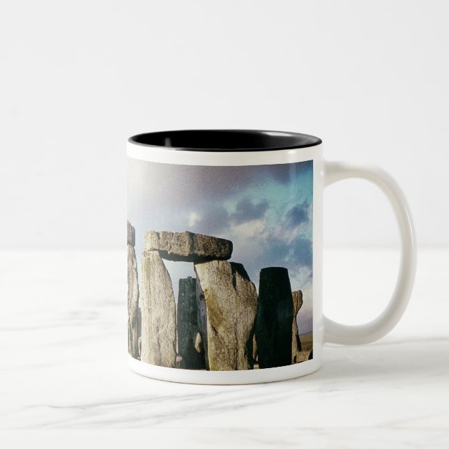 Stonehenge Zweifarbige Tasse (Rechts)