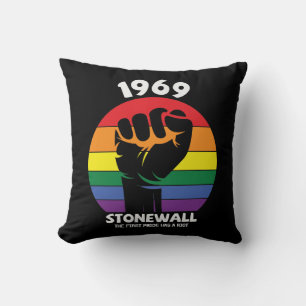 Stonewall Riot Remembrance Gay Pride Kissen