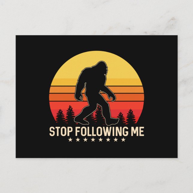 Stop Following Me | Bigfoot Retro Design Postkarte (Vorderseite)