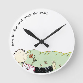 stoppen Sie und riechen Sie die Rosen Runde Wanduhr