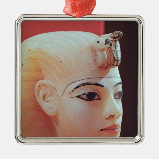Stopper von einer der canopic Urnen Silbernes Ornament (Vorne)