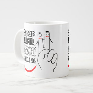 Stoppt den Krieg und lächelt Jumbo-Tasse