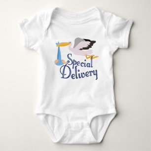 Storch liefert Baby Baby Strampler