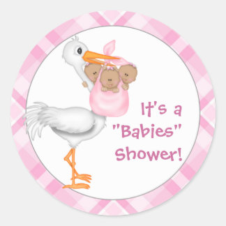 Storch & Triplet Girls (dunkle Haut) Kinderdusche Runder Aufkleber