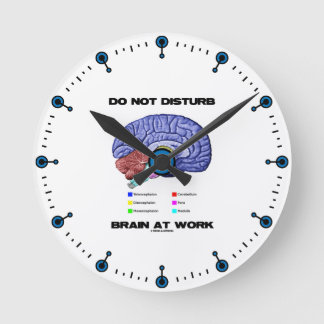Stören Sie Gehirn nicht bei der Arbeit Runde Wanduhr