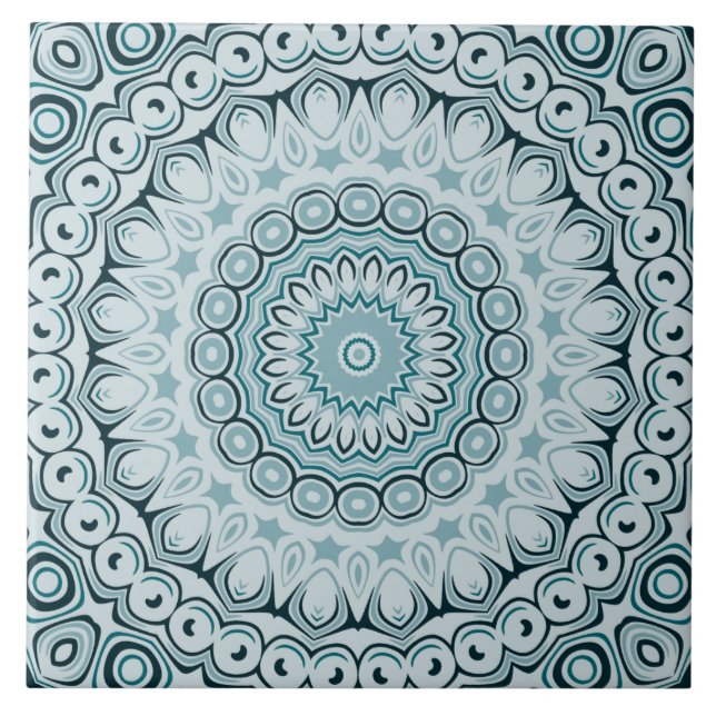 Stormy Blue und Gray Mandala Pattern Fliese (Vorderseite)