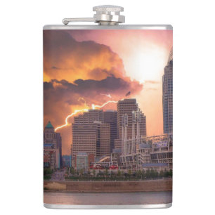 Stormy Cincinnati Great American Ball Park Flachmann
