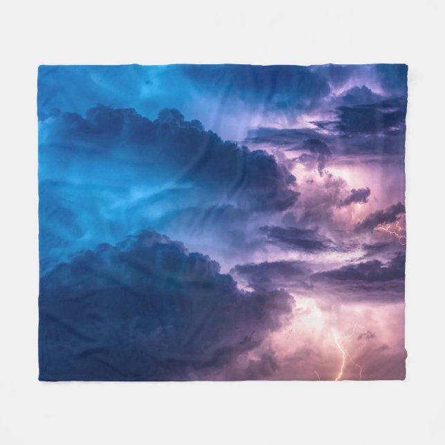Stormy Skies Fleecedecke (Vorderseite (Horizontal))