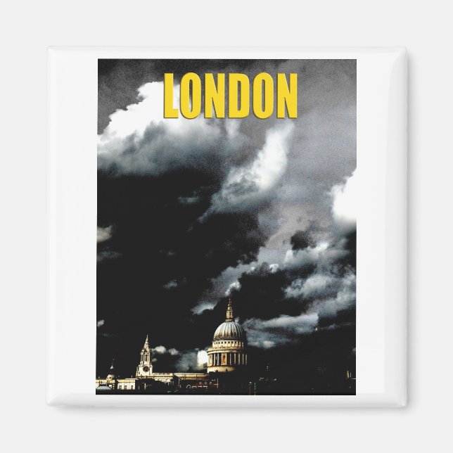 Stormy St. Paul's Cathedral Magnet (Vorne)