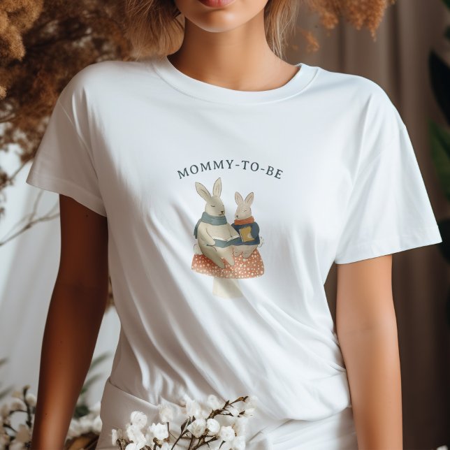 Storybook Woodland Friends Mommy-to-Be T - Shirt (Von Creator hochgeladen)