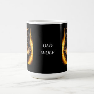 Strahlendes Wolfsgesicht, beleuchtet von goldenem  Kaffeetasse