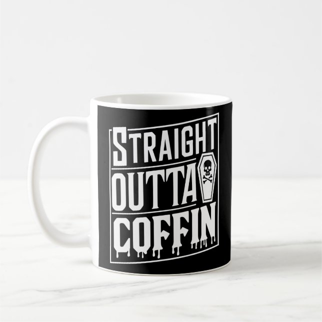 Straight Outta Coffin Funny Vampire Halloween Puns Kaffeetasse (Links)